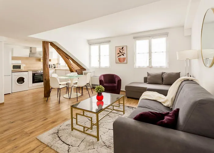 Апартаменты Amazing Artois Champs Elysees Париж